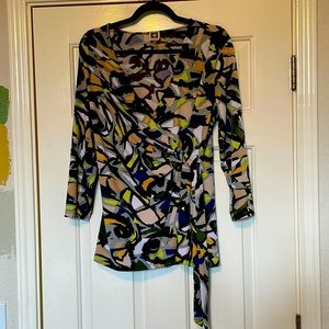 Anne Klein blouse multicolored. Darn cute!